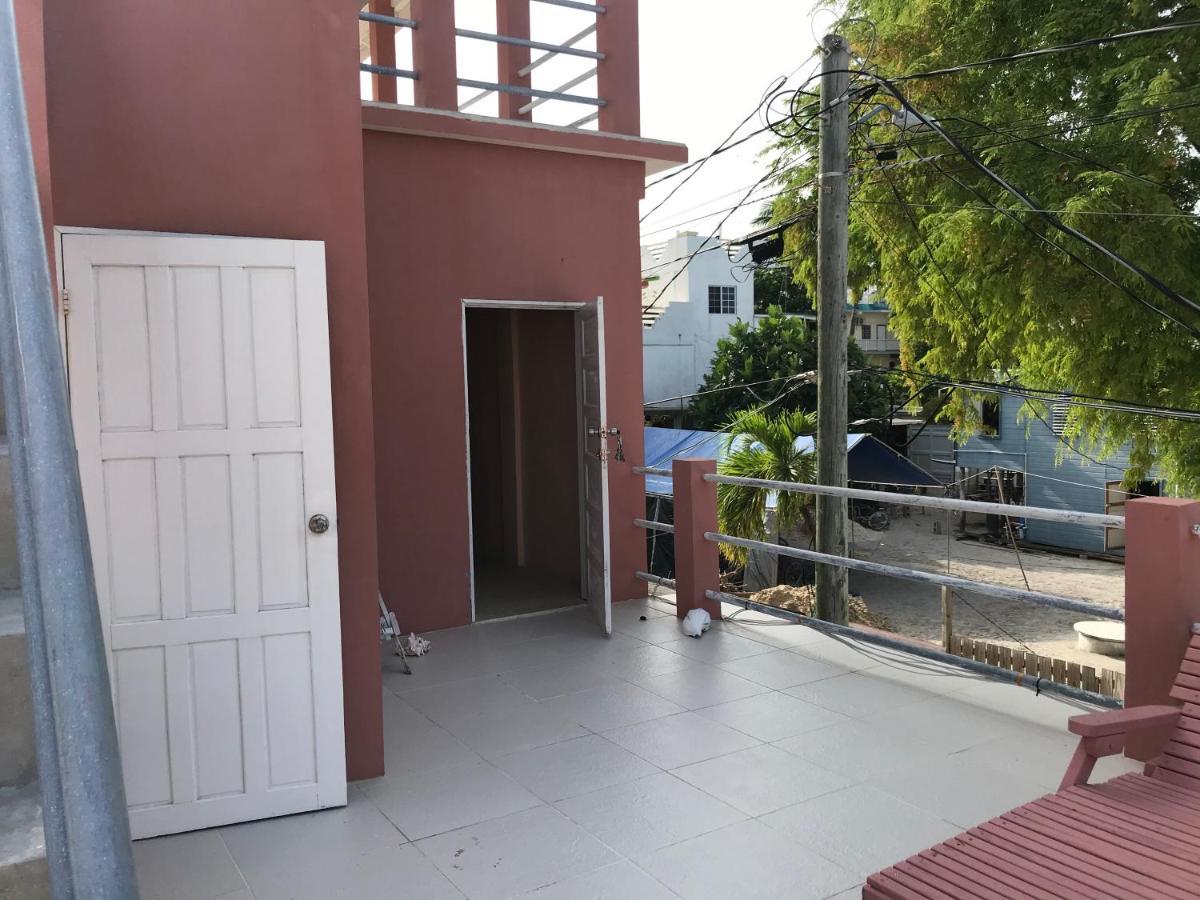 Tropical Paradise Express Caye Caulker Eksteriør billede