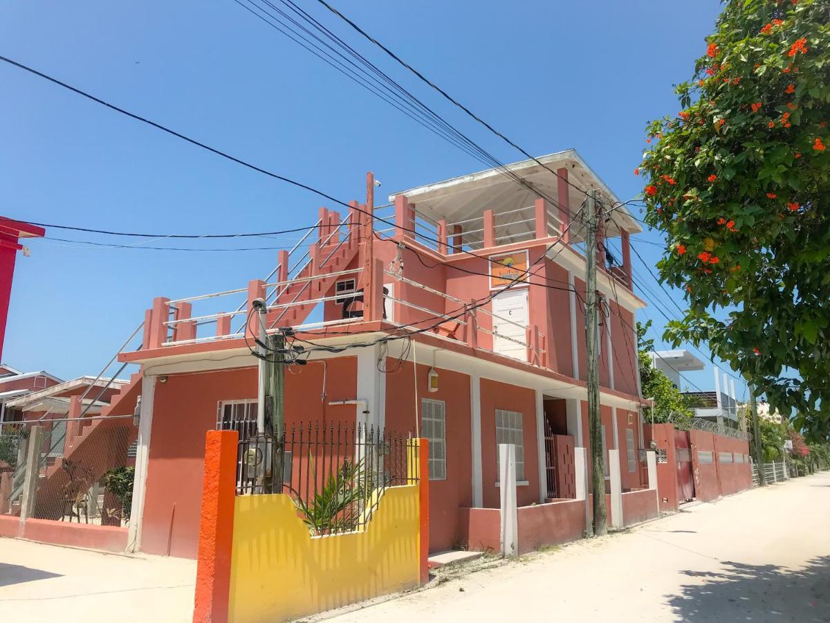Tropical Paradise Express Caye Caulker Eksteriør billede